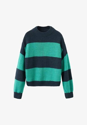 Pletený sveter s širokými horizontálnymi pruhmi v tyrkysovej a námornej modrej, s rebrovaným výstrihom a manžetami, s kratším štýlovým strihom.