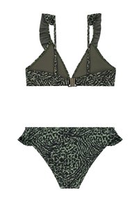 Sötétzöld bikini szett leopárdmintával. A felső rész háromszög alakú kosarakkal és fodros pántokkal rendelkezik; az alsó rész oldalrészeken fodrokkal díszített. Rugalmas anyagból készült.