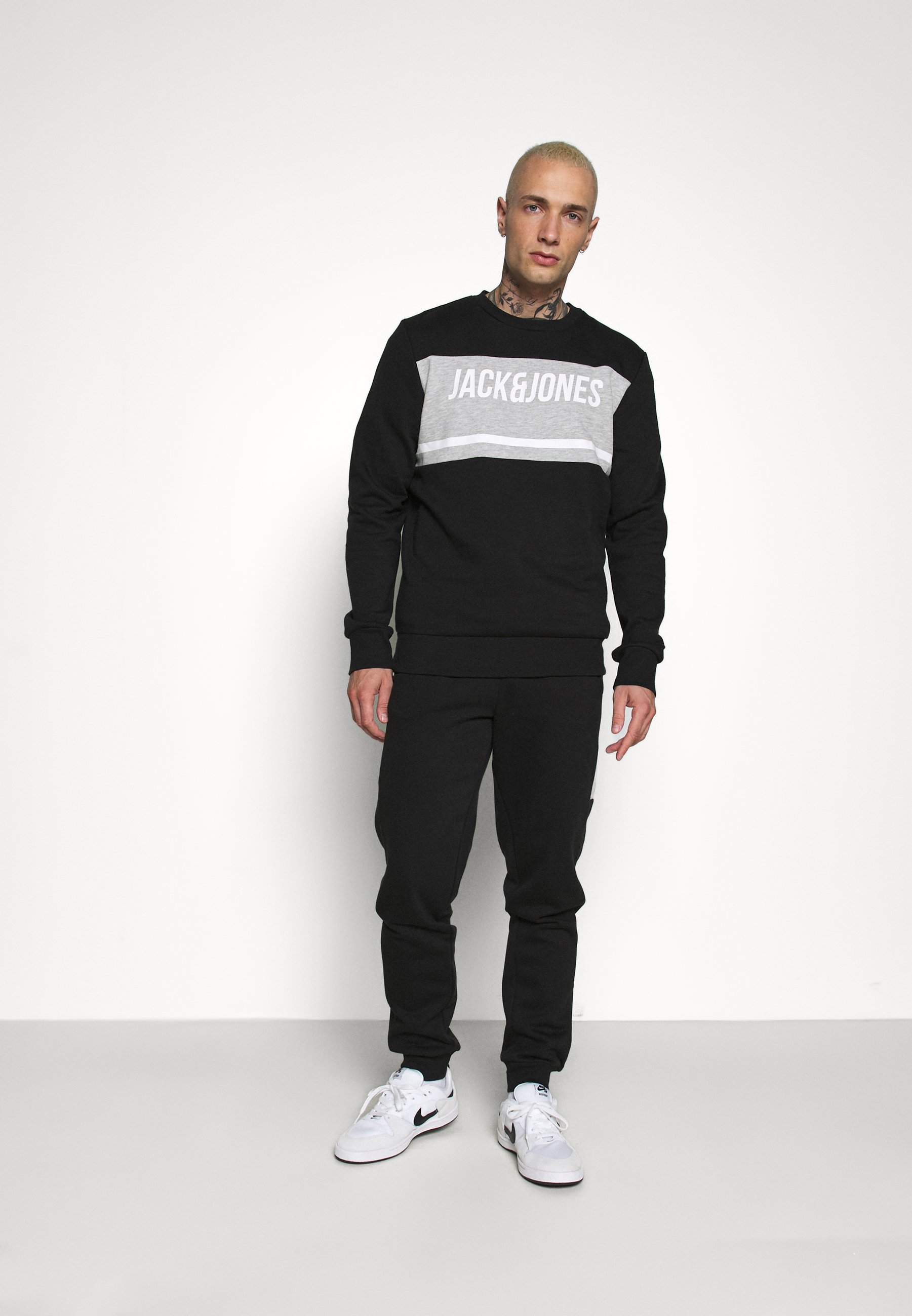 Hosen Größe XS für Herren versandkostenfrei online | ZALANDO Hosen Größe XS für Herren versandkostenfrei online | ZALANDO