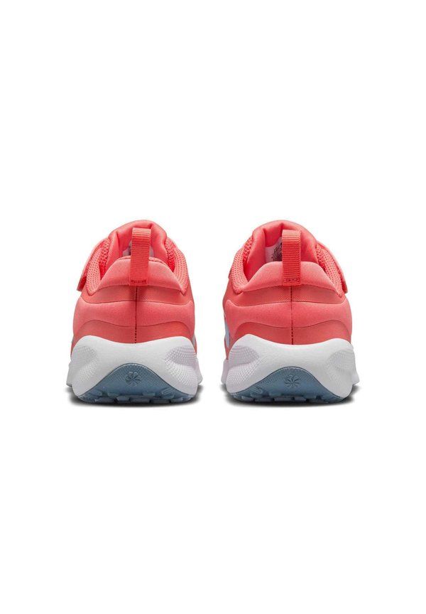 REVOLUTION 7 UNISEX – Laufschuh Straße