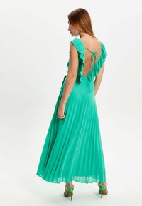 Liquorish SLEEVELESS  - Maxi dress - green