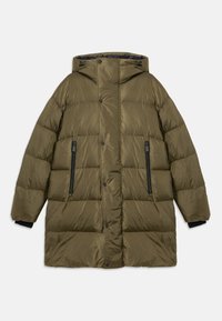 Valittu, military green