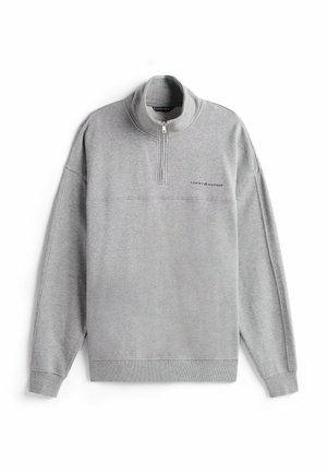 Grijze quarter-zip sweatshirt van een zachte katoenmix, met een hoge kraag, geribbelde manchetten en een klein logo op de borst.