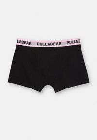 Boxer neri con fascia elastica rosa con logo "PULL&BEAR" ripetuto in lettere nere.
