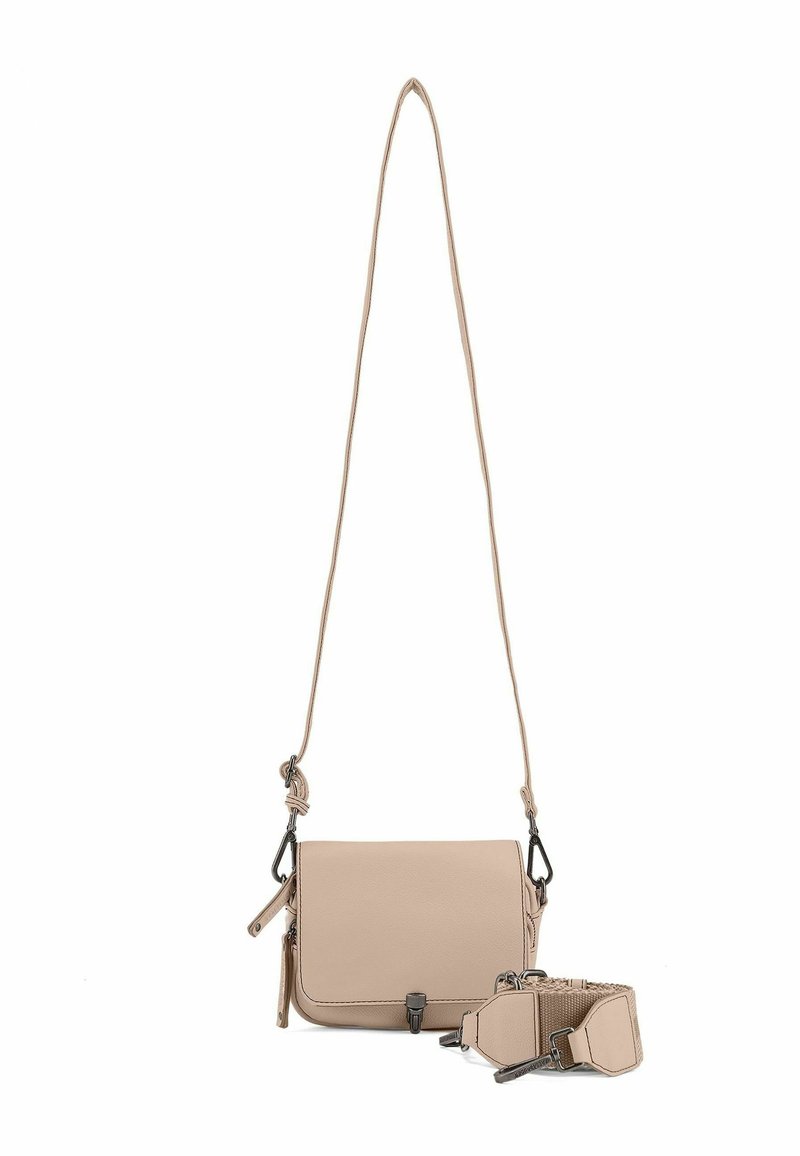 Borsa a tracolla beige realizzata in materiale sintetico testurizzato. Forma rettangolare con chiusura a pattina, tracolla regolabile e dettagli metallici.