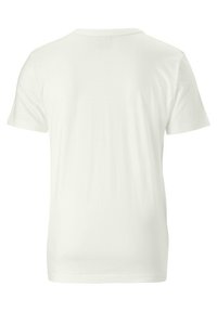 Camiseta blanca de manga corta en un suave material de algodón, con un clásico cuello redondo y un diseño liso y sin adornos en la parte posterior.