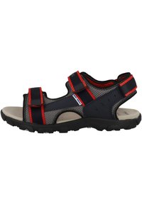 Infradito da uomo con tomaia in rete nera e grigia, dettagli rossi, cinturini regolabili, soletta imbottita e suola in gomma nera con battistrada.