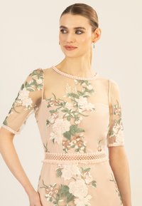 Apart BESTICKTES MIDI - Ballkleid - nude multicolor