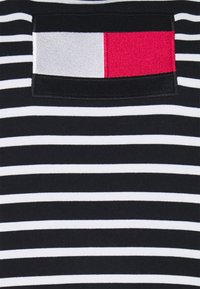 Tommy Hilfiger Curve Jersey con capucha - dark blue