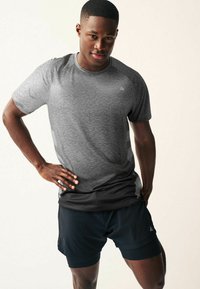 Next ACTIVE TIE DYE - Apdrukāts T-krekls - grey
