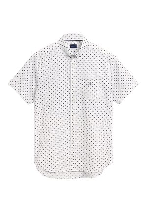 Weißes kurzärmeliges Hemd mit Knopfleiste, schwarzem Rautenmuster, Brusttasche und kleinem GANT-Logo auf der Tasche.