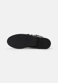 Pepe Jeans Kotníkové boty - black