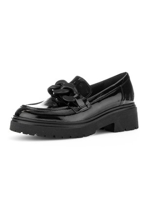 Sorte loafers i laklæder med en chunky plateau-sål, der har en karakteristisk sort kæde på tværs af vampen. Glat tekstur.
