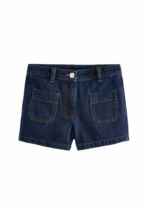 Mørkeblå denimshorts med forreste knap, bælteløkker og to store firkantede forlommer med synlige sømme.
