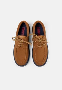 Camper RUNNER FOUR - Bootsschuh - camel braun