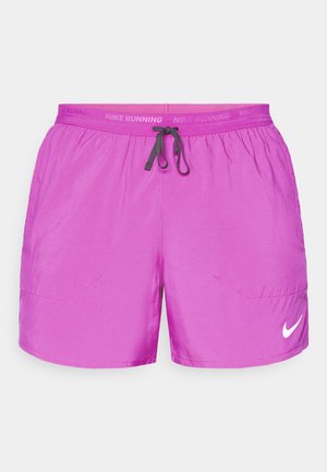 Nike løbeshorts i lys pink med elastisk talje og snoretræk, to sidelommer og et hvidt logo på nederste højre side.