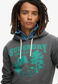 Superdry & Co GRAPHIC - Jersey con capucha - granite grey marl