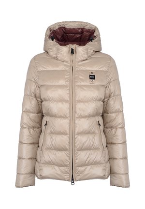 Beige pufferjack met kap, doorgestikt ontwerp, ritssluiting aan de voorkant, twee zijzakken en een contrasterende bordeauxrode binnenvoering.