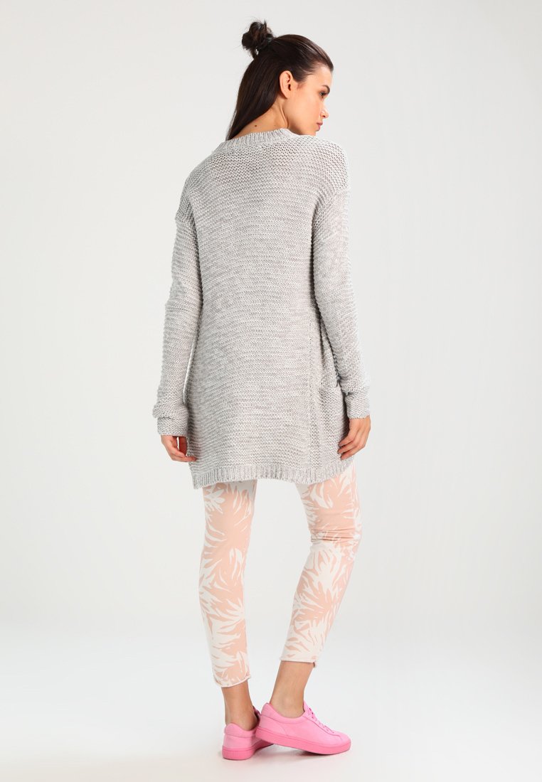 Damen VMNO NAME CARDIGAN - Strickjacke Damen VMNO NAME CARDIGAN - Strickjacke