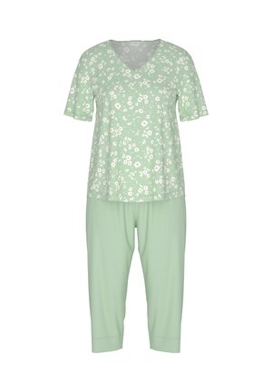 Grünes Pyjama-Set mit Blumenmuster, bestehend aus einem V-Ausschnitt Kurzarmshirt mit weißen und rosa Blumen sowie passenden, gekürzten Hosen mit elastischem Bund.