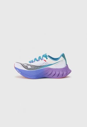 ENDORPHIN PRO 4 - Road running shoes - white/shadow