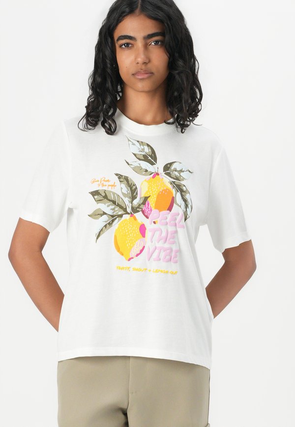 ONLBLINIS LIFE FRUIT BOX  - Print T-shirt - cloud dancer4