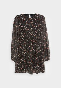 Vestido preto com flores, mangas longas e transparentes, cintura franzida e saia em camadas. Apresenta um pequeno detalhe em forma de buraco na parte de trás.