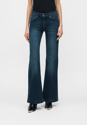 DOJO OPENING PRICE POINT - Bootcut farmer - blue denim