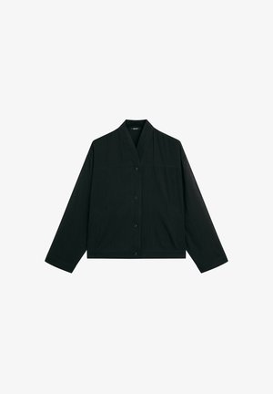 Svart jacka med rak skärning, knäppning framtill, kragefri design och långa ärmar. Texturerat tyg med en minimalistisk estetik.