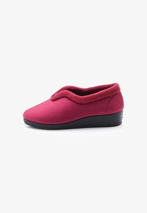 Damart, Chaussons - red