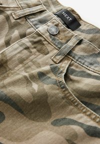 Relaxed fit -farkut - camo print