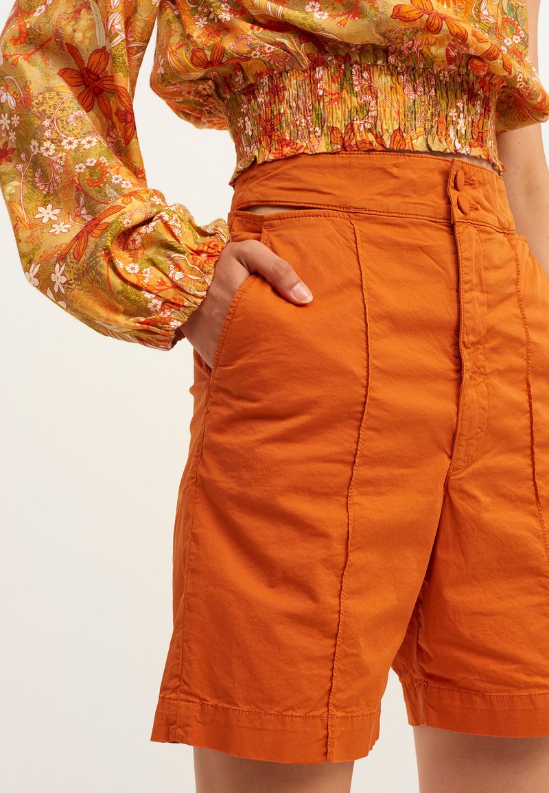 Damen Kleider | OXXO Shorts begonia/senf - KF94796 Damen Kleider | OXXO Shorts begonia/senf - KF94796