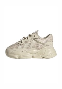 adidas Originals OZWEEGO KIDS - Baby shoes - aluminium aluminium aluminium