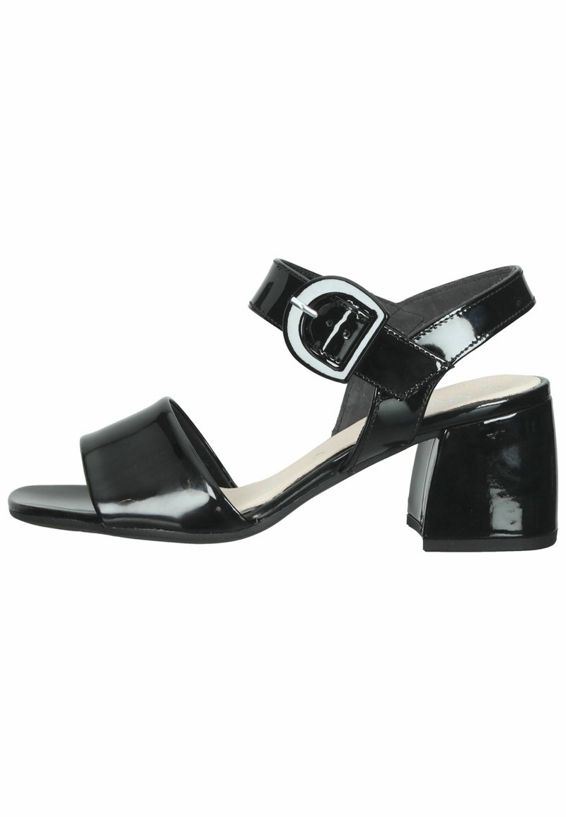 Sandale en cuir verni noir avec bout ouvert, large bride avant, bride de talon ajustable avec boucle, et talon bloc.