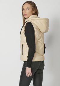 Koroshi COCKED  - Strukirani kaput - crudo   off white