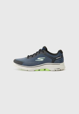 GO WALK 7 - Baskets basses - navy/lime
