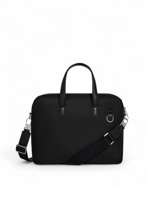 Bolso negro para portátil de tela con detalles de cuero, que cuenta con dos asas superiores, una correa de hombro desmontable y cierre de cremallera.