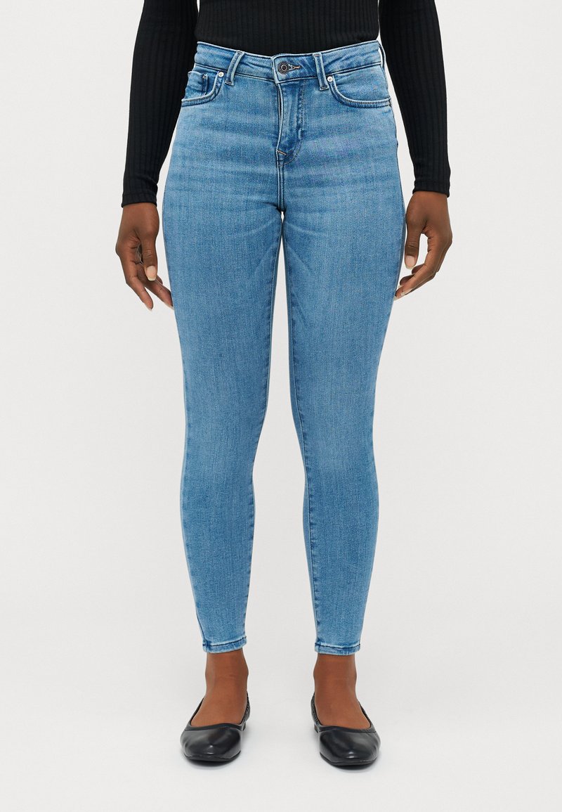 ONLY Petite - ONLPOWER PUSH UP  - Jeans Skinny Fit - light blue denim, Forstør