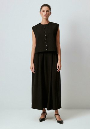 SHELL SANPPED SET - Vesta - black