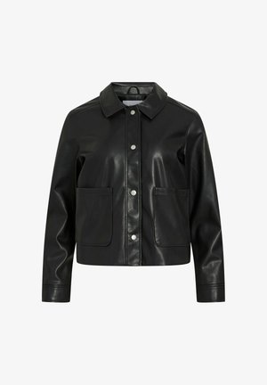 Czarna skórzana kurtka z kołnierzem, z przodu zapinana na zatrzaski, z dwiema dużymi bocznymi kieszeniami i gładkim, błyszczącym wykończeniem.