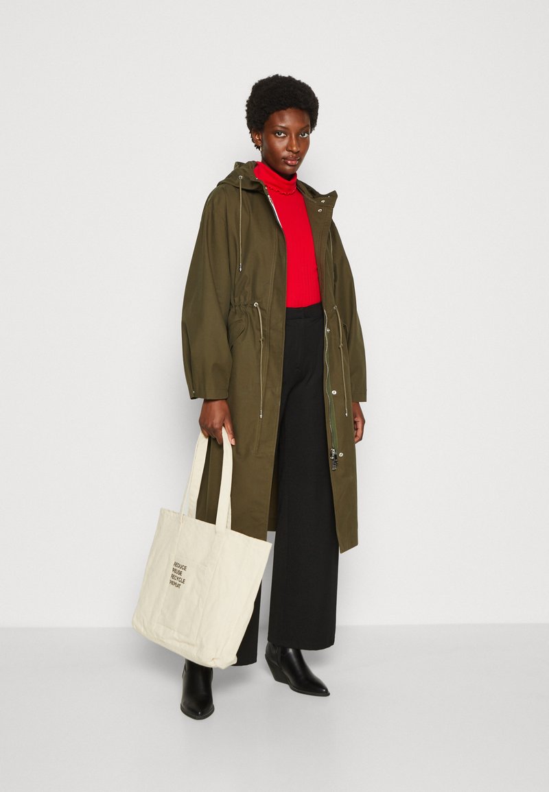 preppy tommy hilfiger