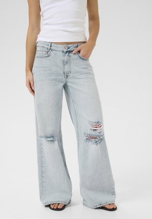 Flared Jeans - light blue retro wash