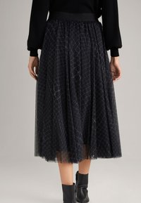 JOOP! Gonna a campana - black