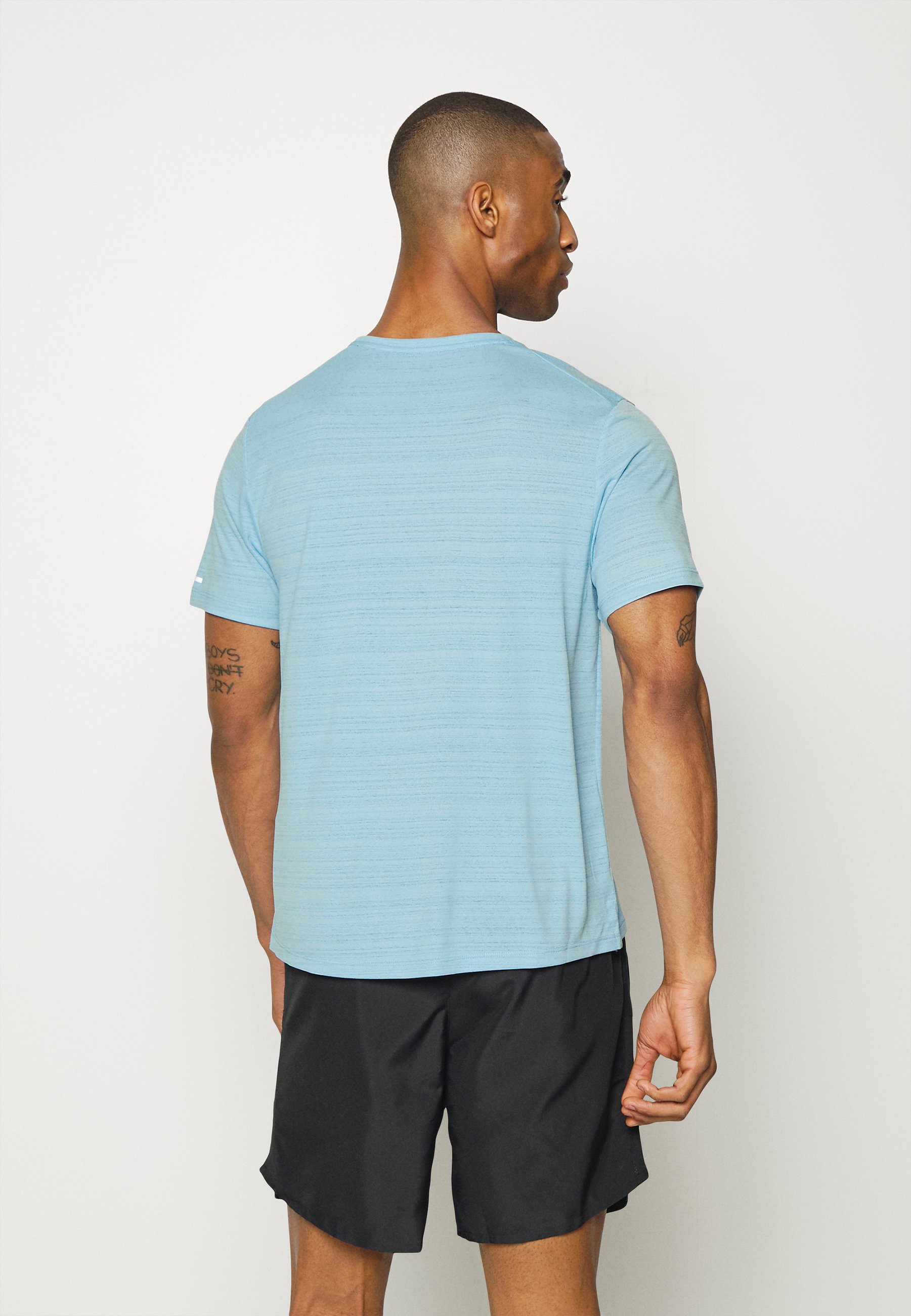Nike Performance MILER - Sports T-shirt 