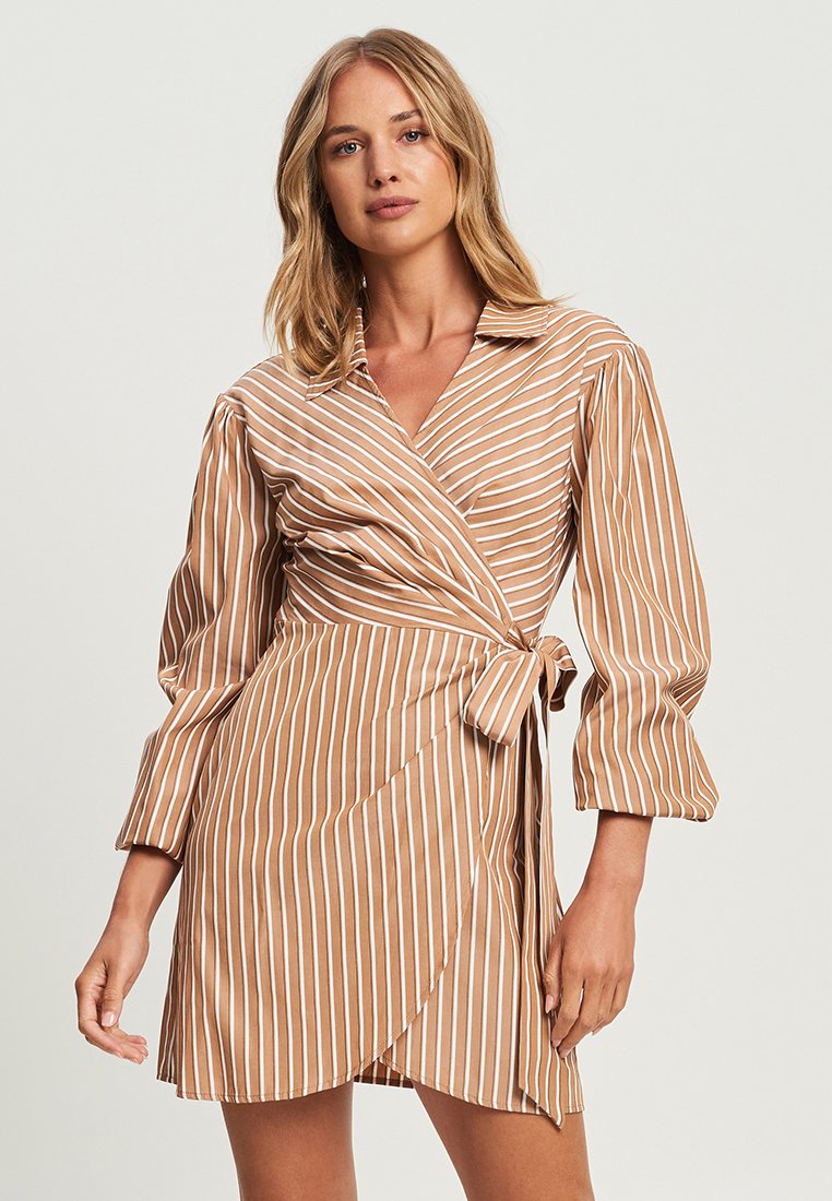 CALLI FELIX  - Päevakleit - tan stripe
