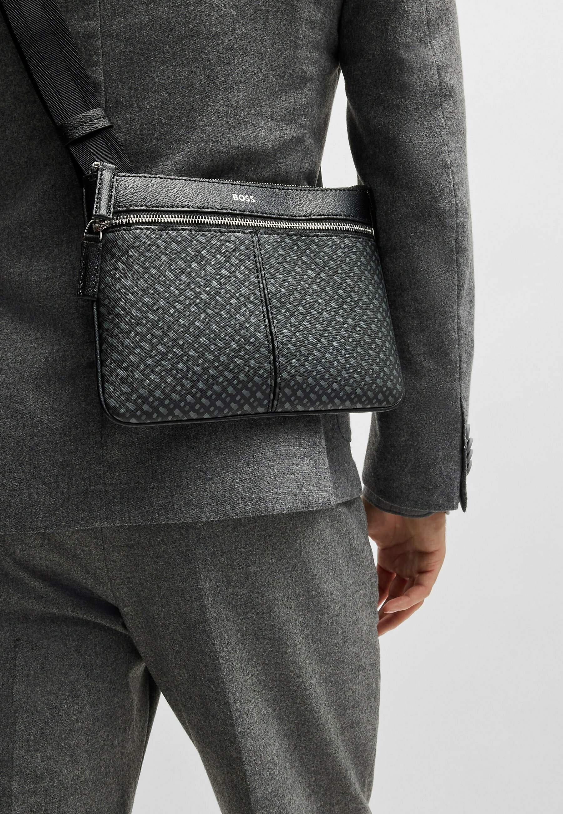 BOSS Zair Envelope クロスボディバッグ BOSS cross body bag Zair Envelope with Zip Bag Open Green