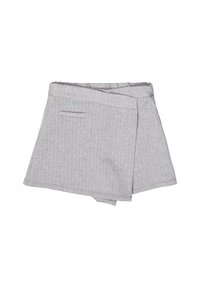 Pantalones cortos grises en estilo envolvente con un patrón de rayas, que cuentan con una textura suave, una cinturilla ancha y un bolsillo único en la parte delantera.
