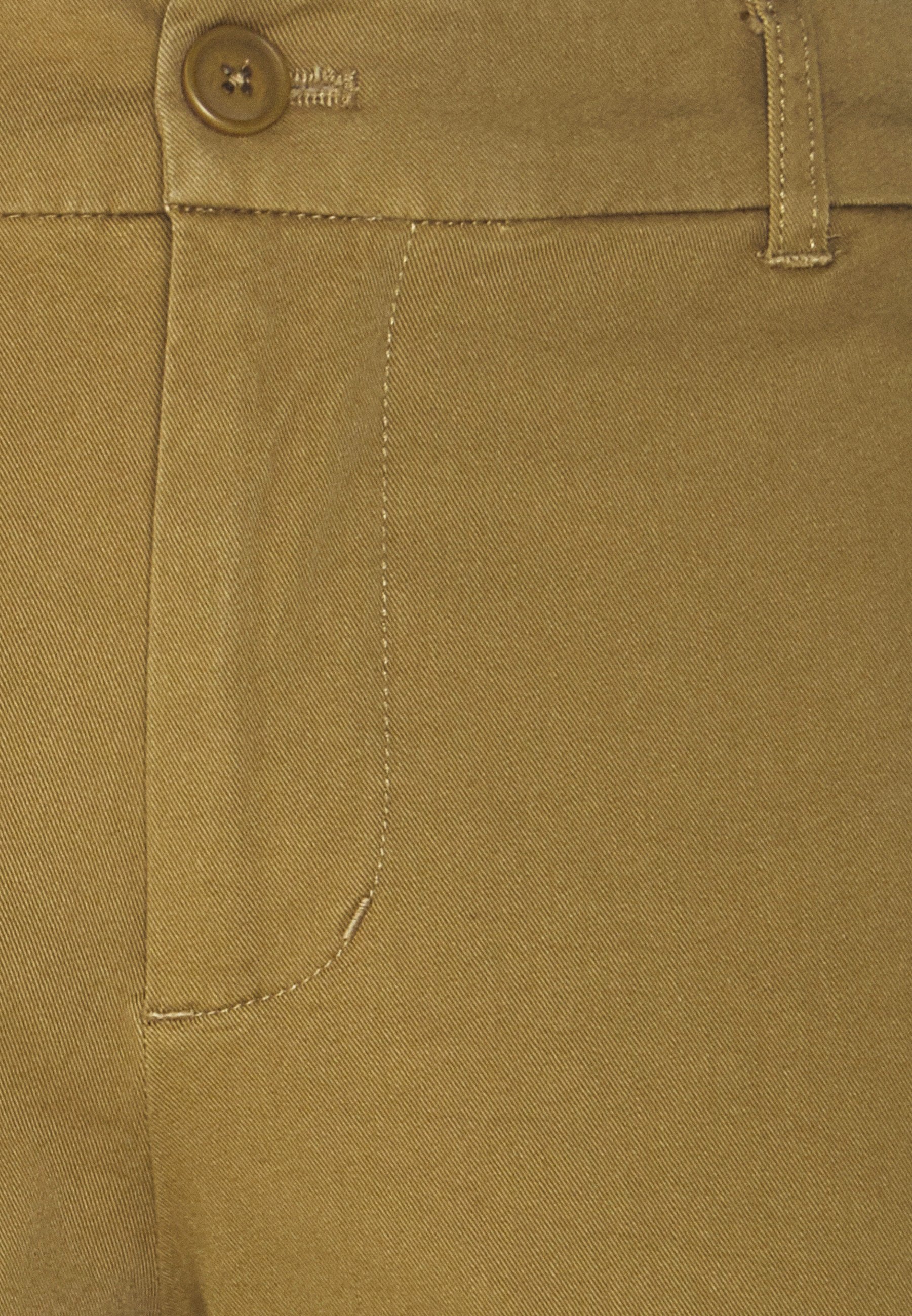 Femme Chino Femme Chino