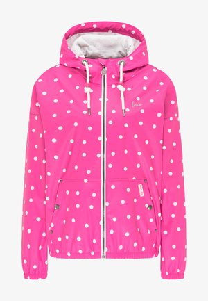 Chaqueta impermeable rosa con lunares blancos, cierre de cremallera, capucha ajustable con cordones y dos bolsillos frontales. Forro interior suave.