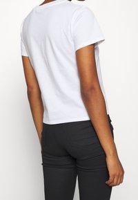 Levi's® Triko s potiskem - white